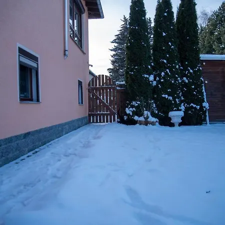 Semesterbostad Ferienhaus Sehmatal